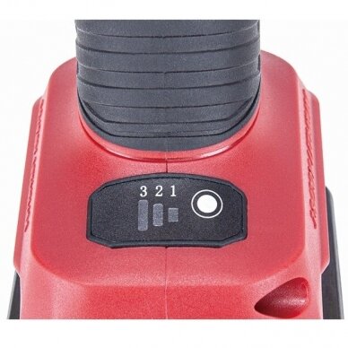 Akumuliatorinis poliruoklis kampinis 150mm 20V LI-ION 3 Akumuliatorinis poliruoklis kampinis 150mm 20V LI-ION 3