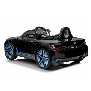 BMW I4 4×4 Juoda BMW I4 4×4 Juoda
