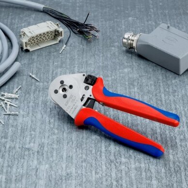 Keturių ašmenų užspaudimo replės elektros instaliacijai KNIPEX 5 Keturių ašmenų užspaudimo replės elektros instaliacijai KNIPEX 5