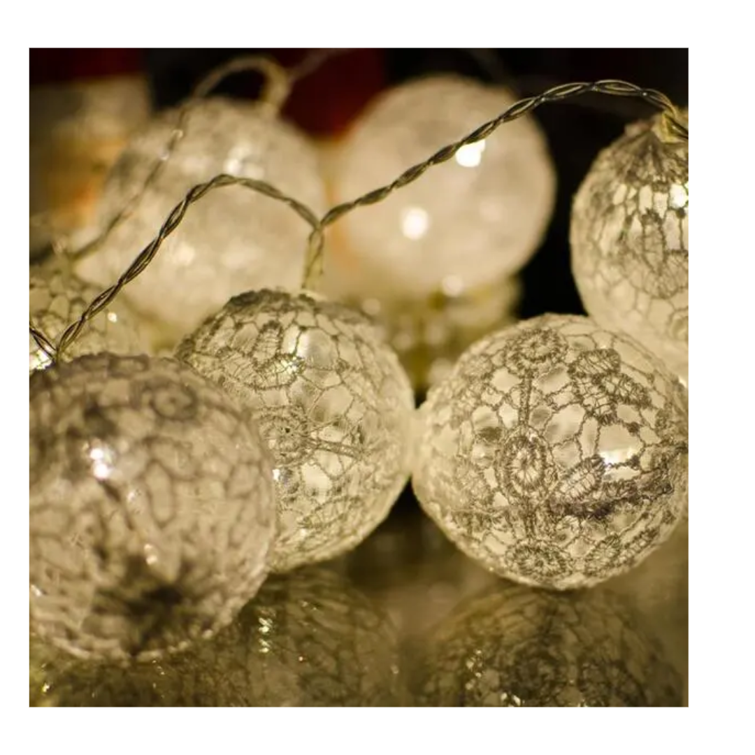 LED medvilninių rutuliukų girliandos 10 LED (1.35 m)