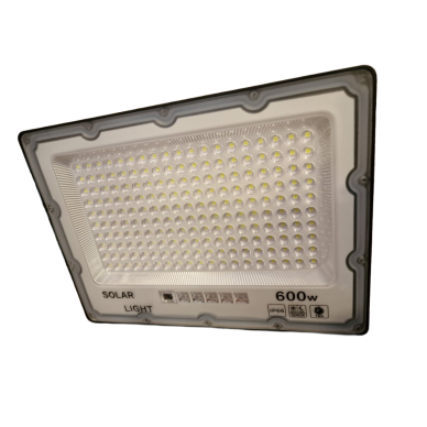 LED lauko šviestuvas su atskira saulės baterija 600W 3 LED lauko šviestuvas su atskira saulės baterija 600W 3