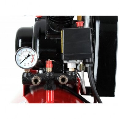 Stūmoklinis-diržinis oro kompresorius 200L 3,8kW, KD1473 2 Stūmoklinis-diržinis oro kompresorius 200L 3,8kW, KD1473 2